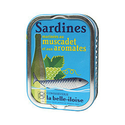 Sardines marinées au muscadet et aux aromates