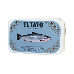 Wild salmon fillet in olive...