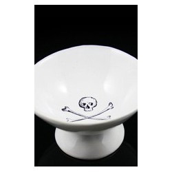 Petite coupe tête de mort