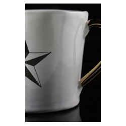 Tasse à motif d'étoile