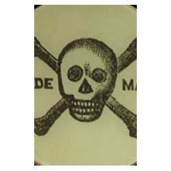 Petite assiette "tête de mort"